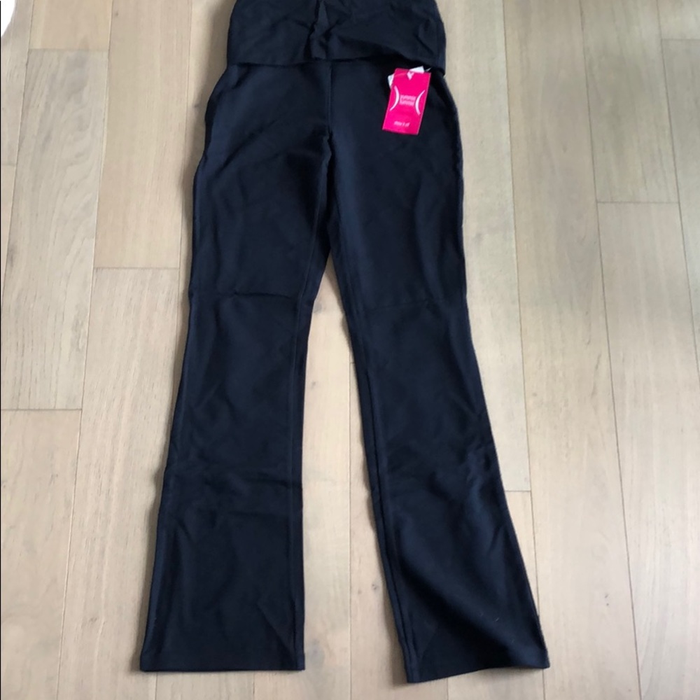 NWT Yummie compression shape wear pant